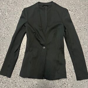 Lululemon Ladies Stretch Knit Blazer XS – Excellent Condition